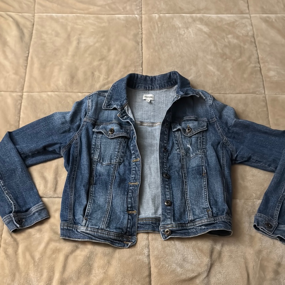 Francesca’s Women’s Denim Jacket - Medium